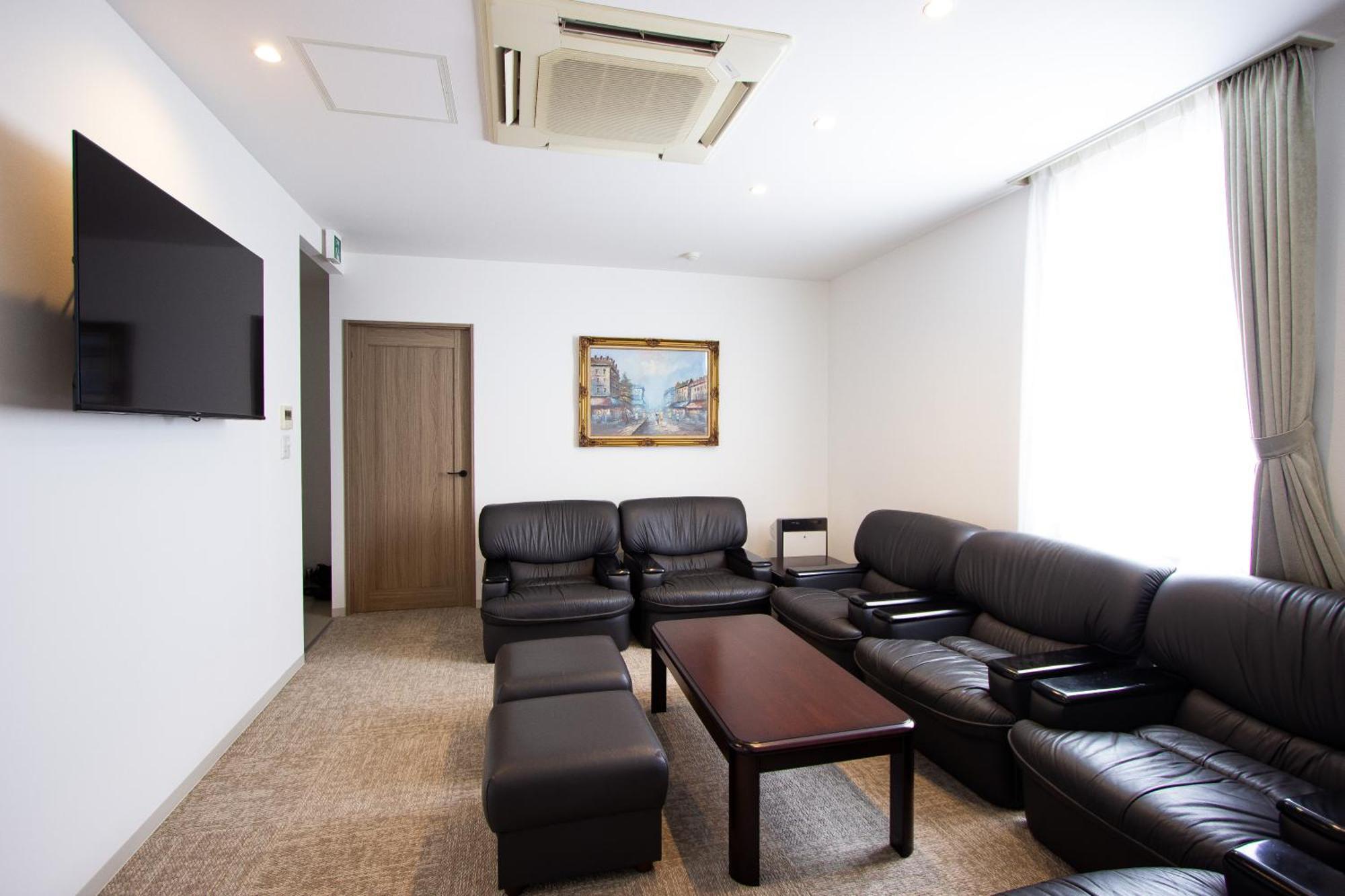 פוקואוקה Hiro Building Apartment Stay מראה חיצוני תמונה