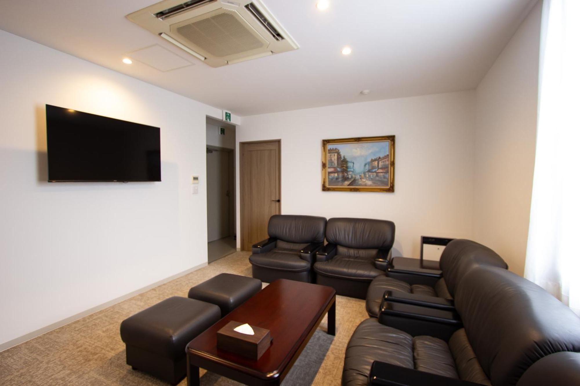 פוקואוקה Hiro Building Apartment Stay מראה חיצוני תמונה